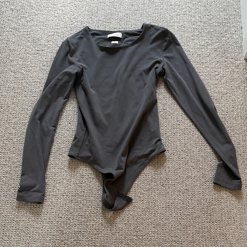 BABATON BODY CONTOUR SUIT